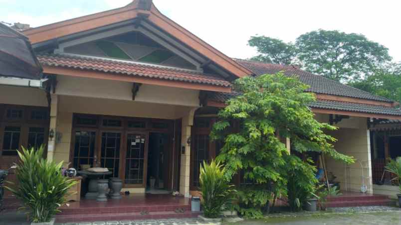dijual rumah jl gading raya palgading