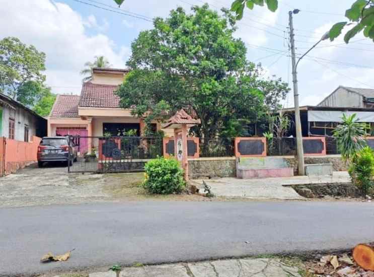 dijual rumah jl gedong songo di kaki
