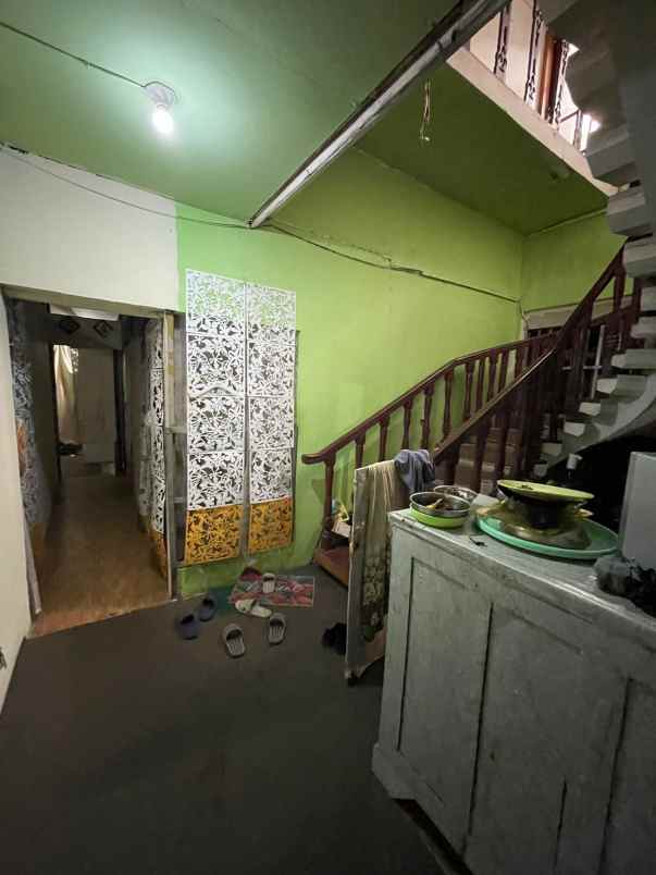 dijual rumah jl kemang iii