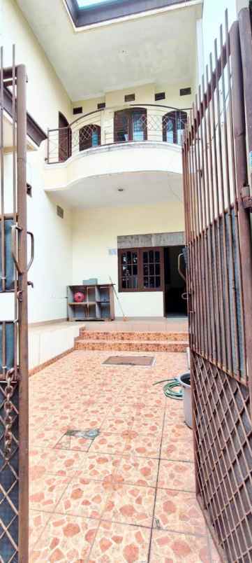 dijual rumah jl komplek pertanian