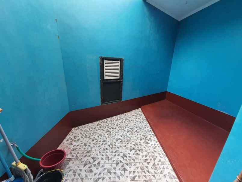 dijual rumah jl mashuri kalibogor