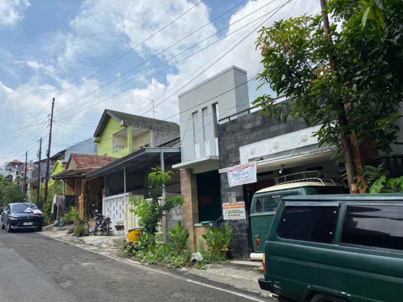 dijual rumah jl mega raya no 238 rt 07