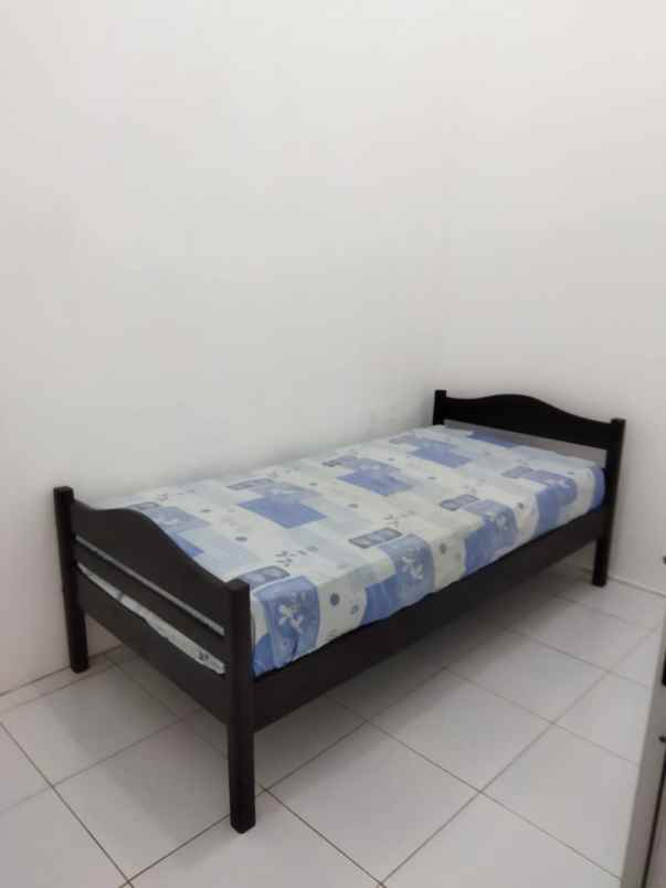 dijual rumah jl padi utara xiii blok j