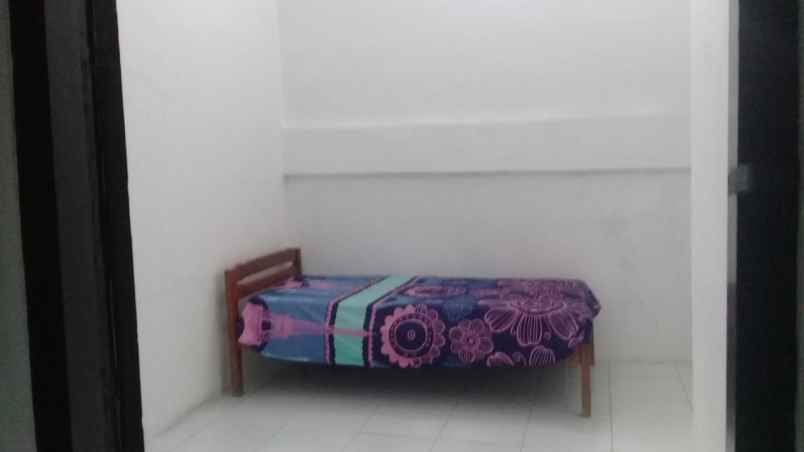 dijual rumah jl padi utara xiii blok j