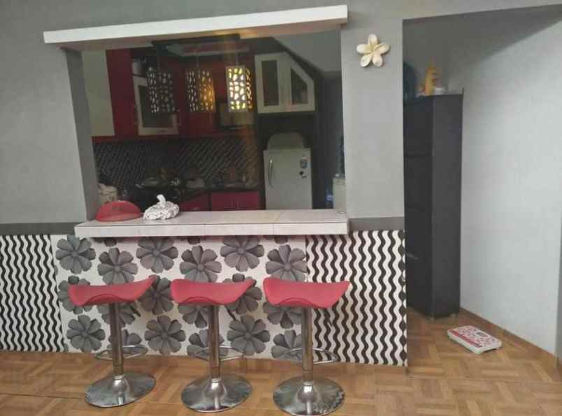 dijual rumah jl pesantren arcamanik bandung