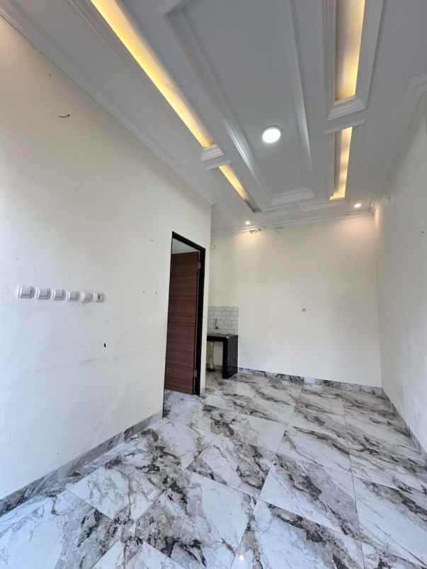 dijual rumah jl raden saleh sukmajaya depok