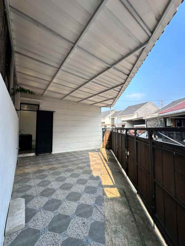 dijual rumah jl raden saleh sukmajaya depok