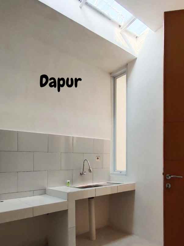 dijual rumah jl raya curug sawangan depok