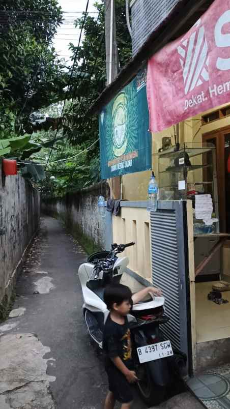 dijual rumah jl raya kahfi 2 srengseng