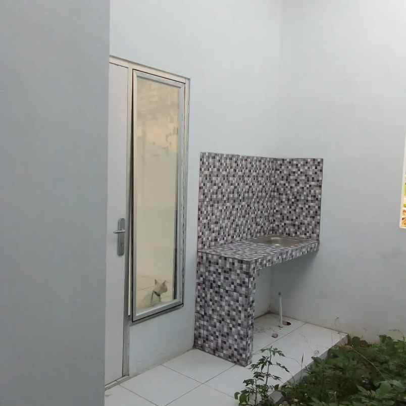 dijual rumah jl raya pisangan kepuh sepatan