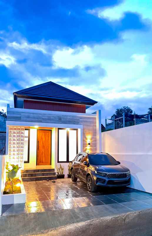 dijual rumah jl salak turi km 1