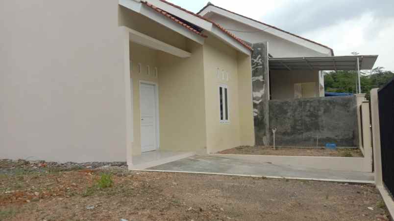 dijual rumah jl sultan agung dusun iv