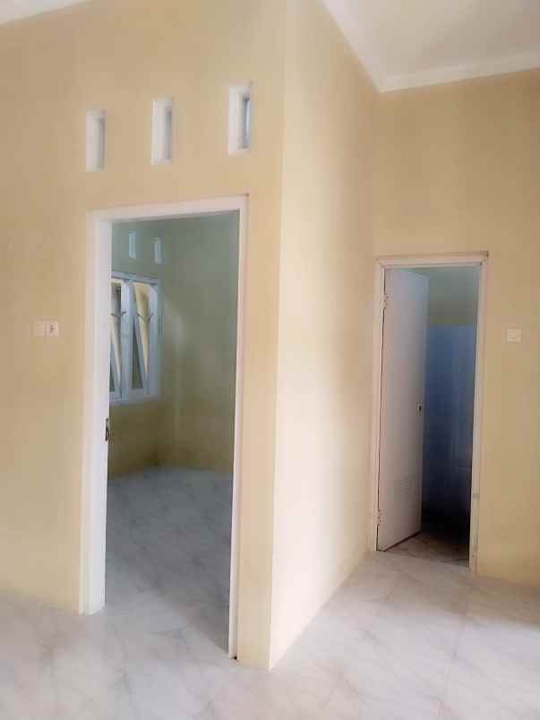 dijual rumah jl sultan agung dusun iv