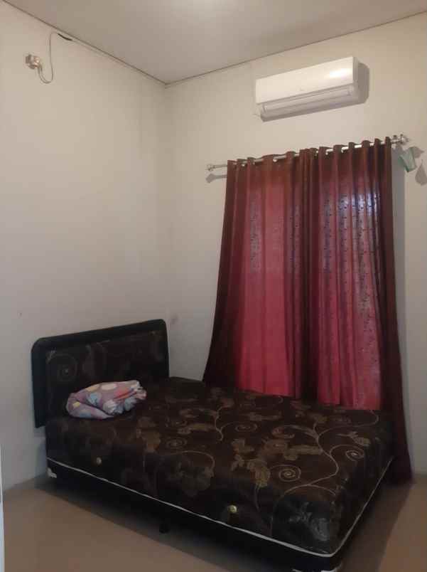 dijual rumah jl taman pondok jati gubah