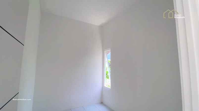 dijual rumah jl thamrin