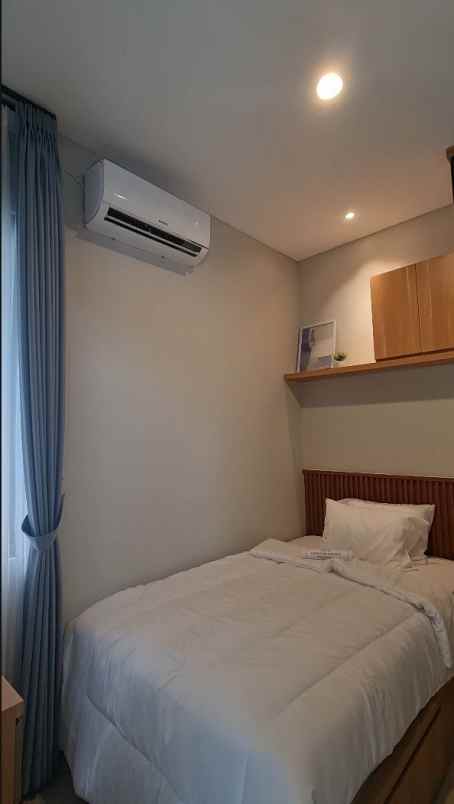 dijual rumah jln cimuning mustika jaya