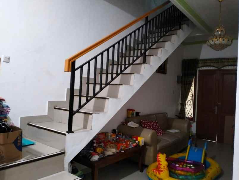 dijual rumah joglo