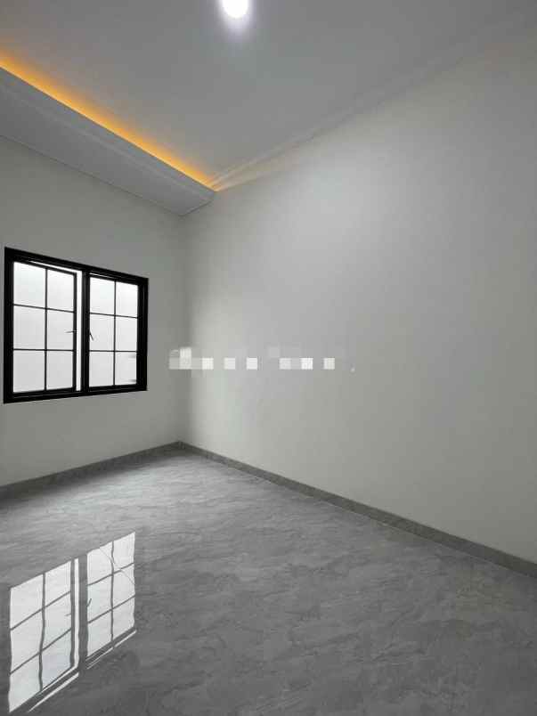 dijual rumah joglo jakarta barat