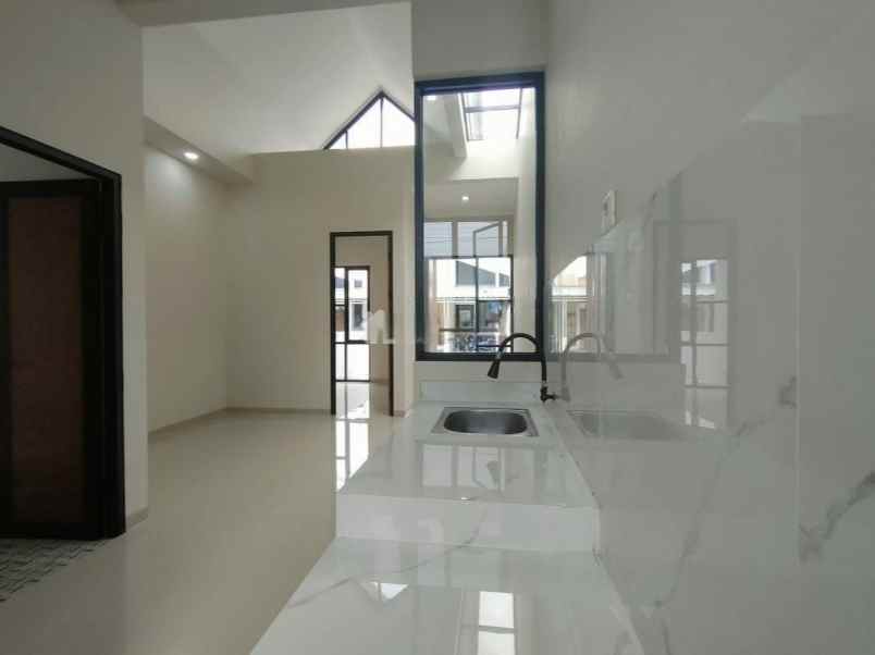 dijual rumah jombang ciputat tangerang