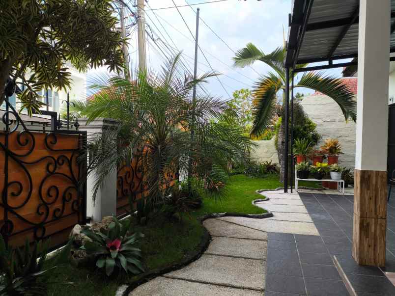 dijual rumah joyoagung