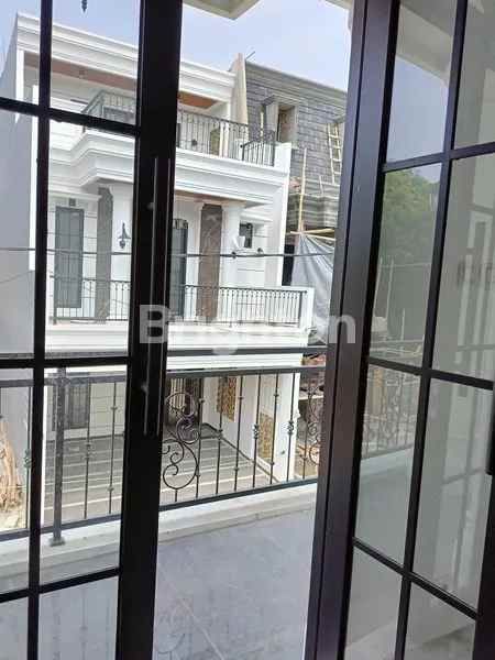 dijual rumah kahfi jagakarsa jakarta