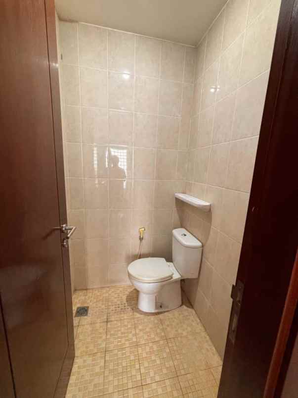 dijual rumah kelapa gading bcs