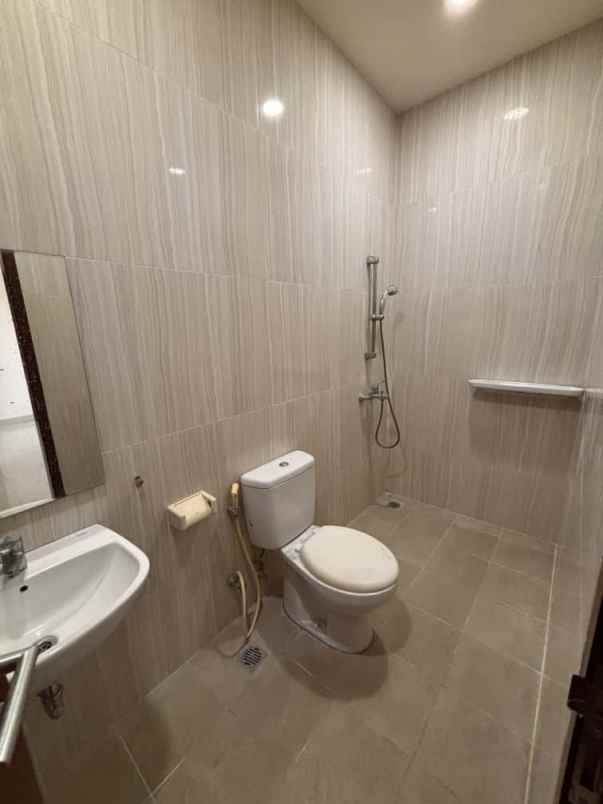 dijual rumah kelapa gading bcs