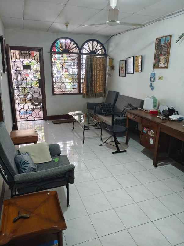 dijual rumah kelapa kopyor kelapa gading