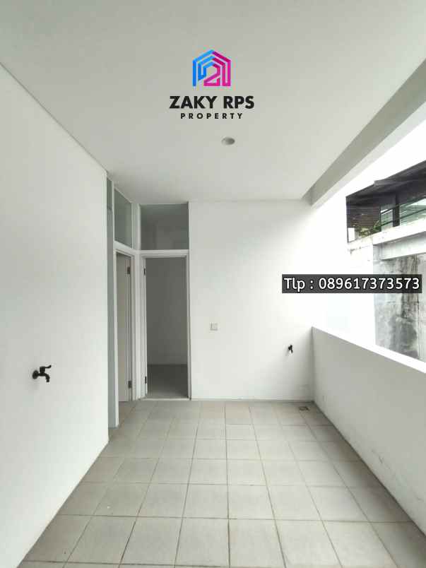 dijual rumah kemang