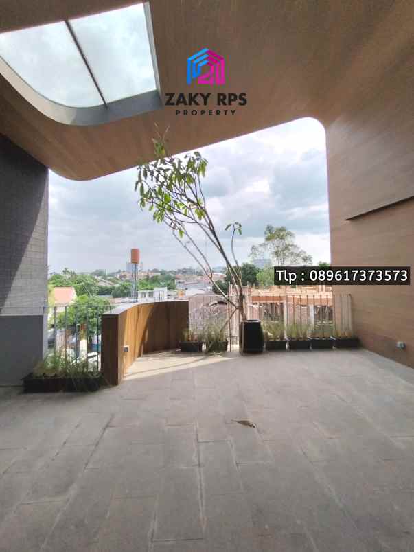 dijual rumah kemang