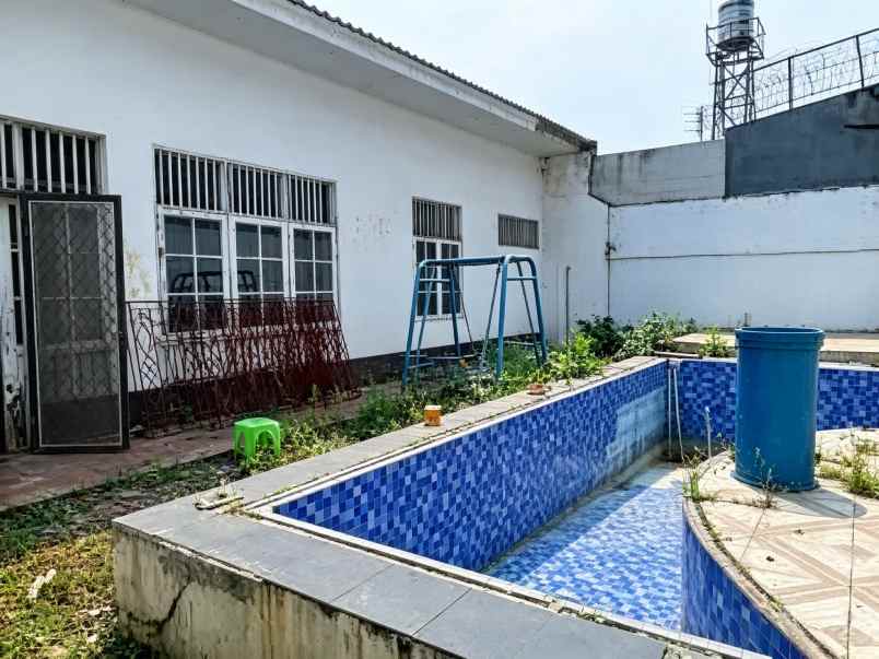 dijual rumah kemang pratama