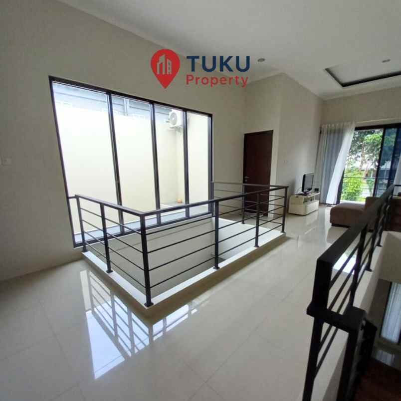 dijual rumah kencana loka ext bsd dekat sekolah cikal