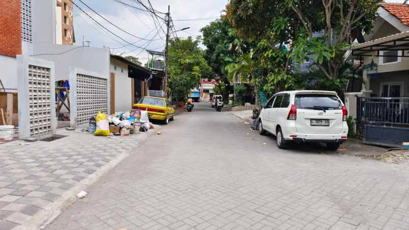 dijual rumah ketintang baru