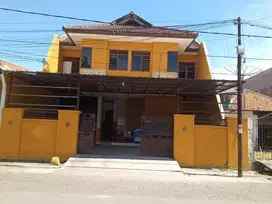 dijual rumah ketintang selatan