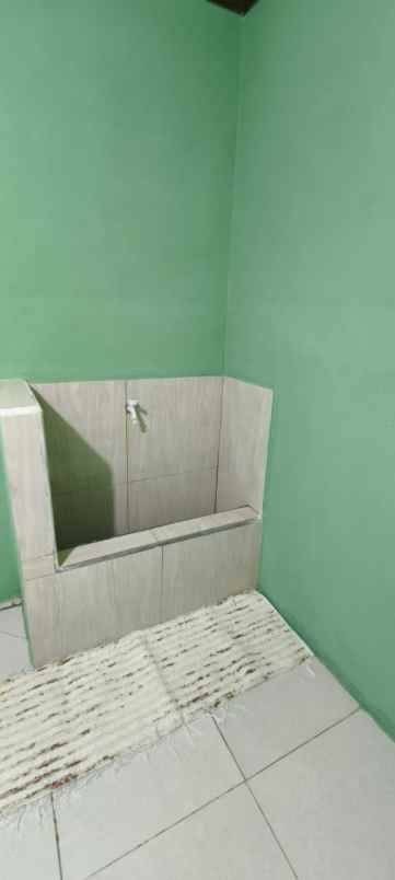 dijual rumah komplek duta bumi harapan