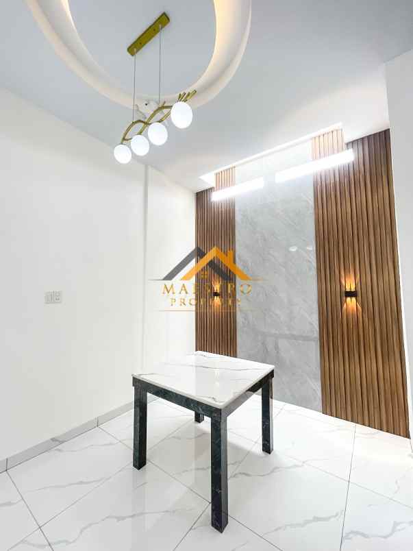 dijual rumah komplek kirribili jl