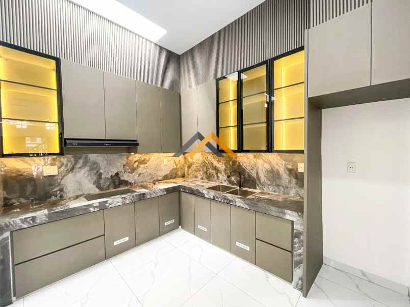 dijual rumah komplek kirribili jl