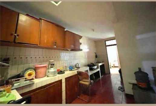 dijual rumah komplek setrasari pasteur