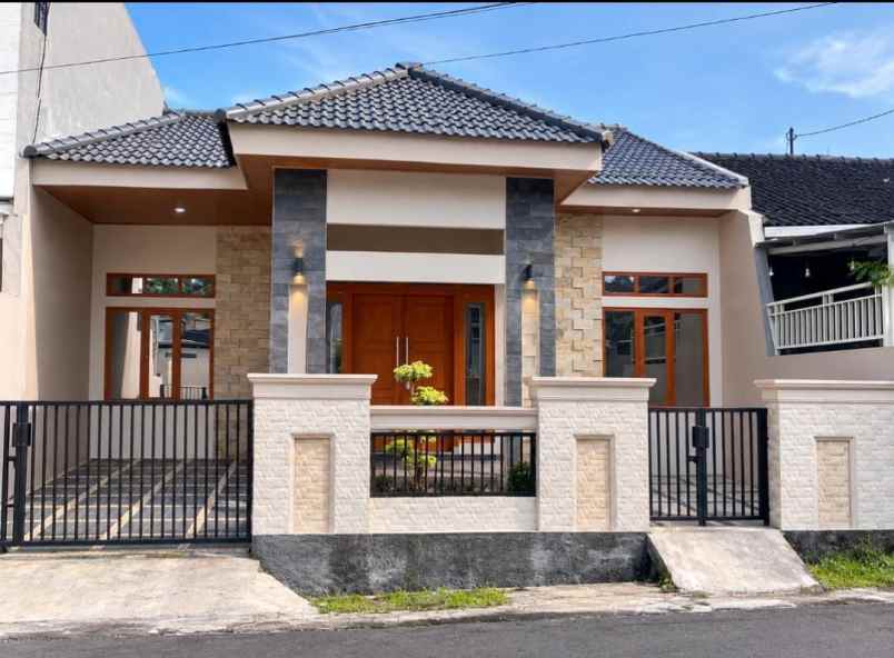 dijual rumah kotabaru sidorejo lor salatiga