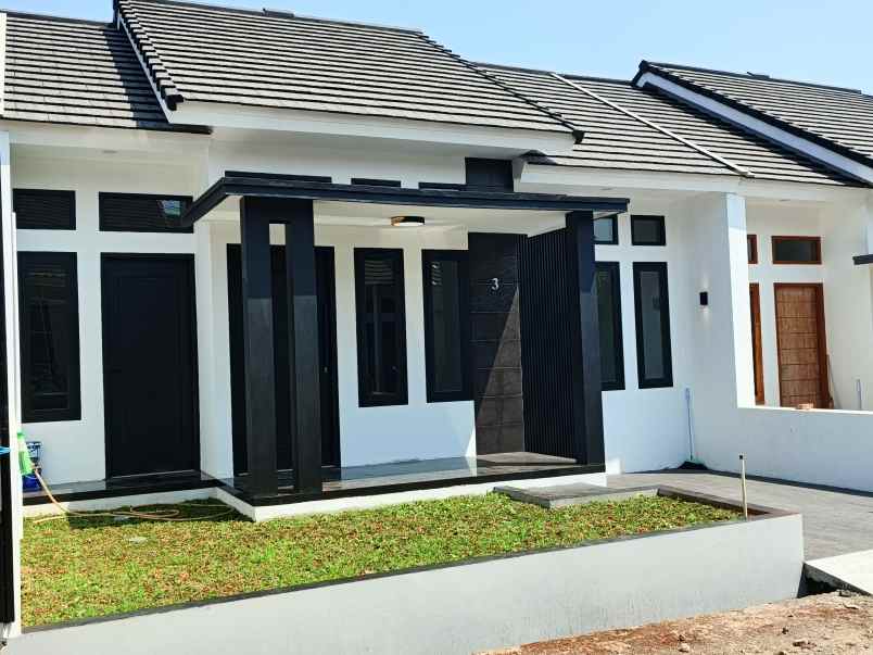 dijual rumah kp sukamaju