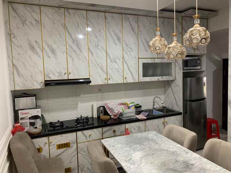 dijual rumah lavon swancity