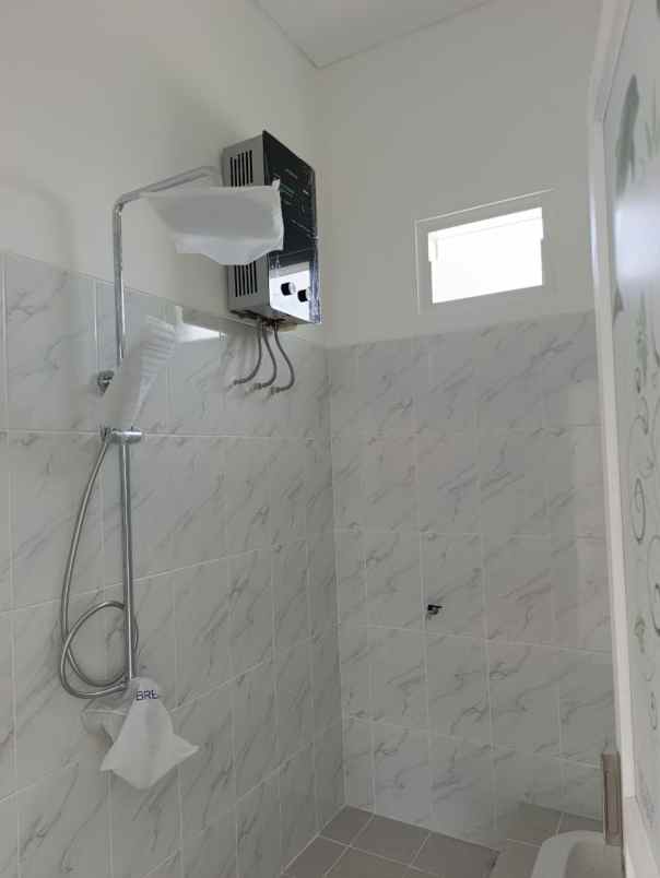 dijual rumah lokasi proyek jl kendedes
