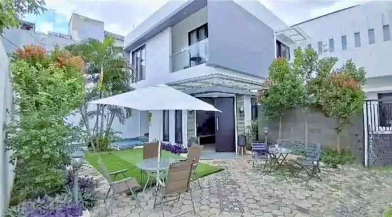 dijual rumah mampang