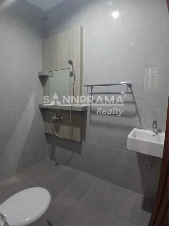dijual rumah mampang