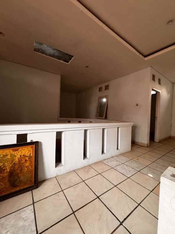 dijual rumah margahayu raya