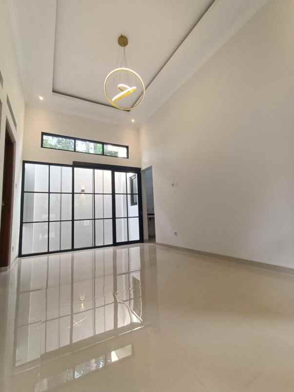 dijual rumah margokaton