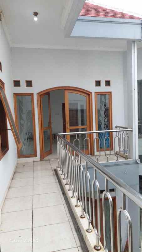 dijual rumah mekar wangi margahayu buah
