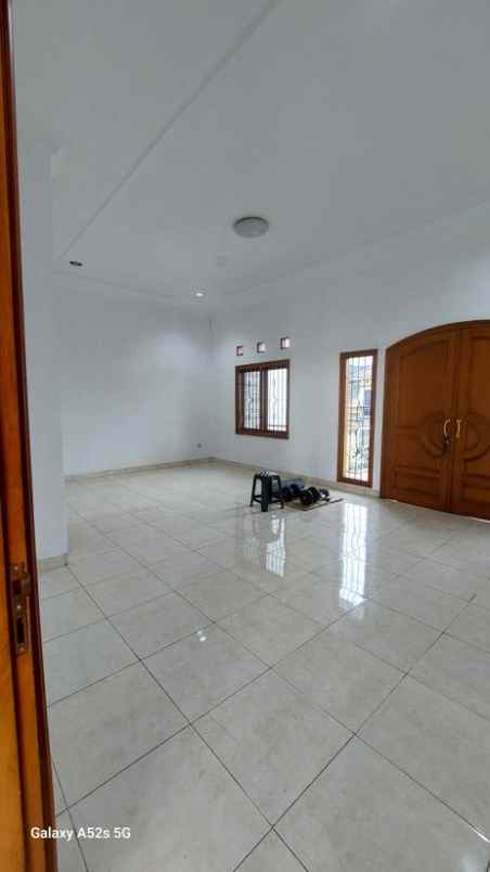 dijual rumah mekar wangi margahayu buah