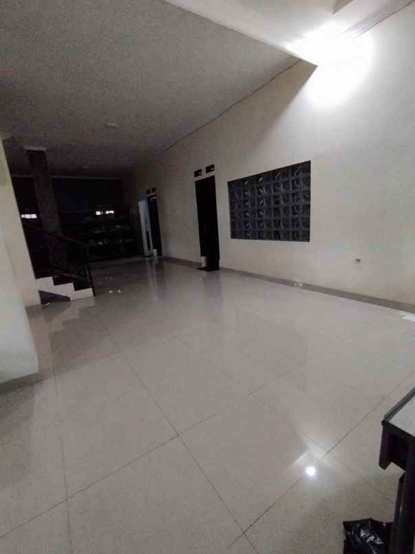 dijual rumah mewah komplek pharmindo cibeureum