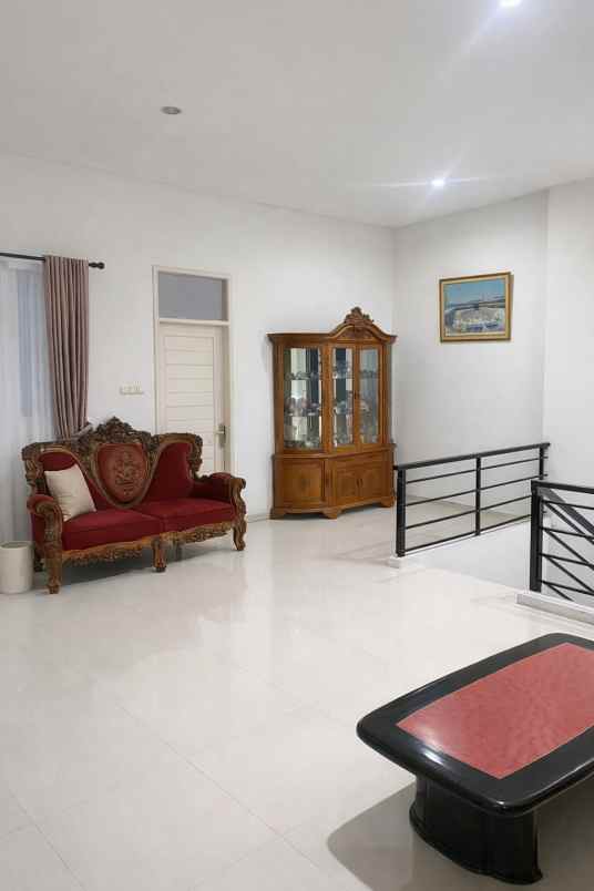 dijual rumah mewah strategis area turangga bandung